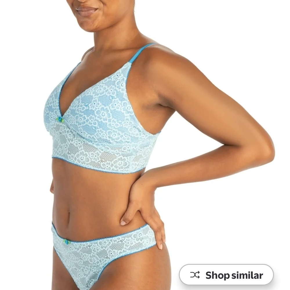 Light Blue Lace Bralette and Bikini Set - Feminine Stretch Lace